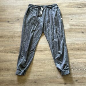 Vuori sweats